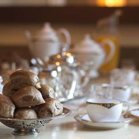 Bed and Breakfast La Casona De Grace Olivos Zewnętrze zdjęcie