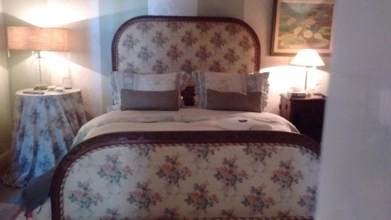 Bed and Breakfast La Casona De Grace Olivos Zewnętrze zdjęcie
